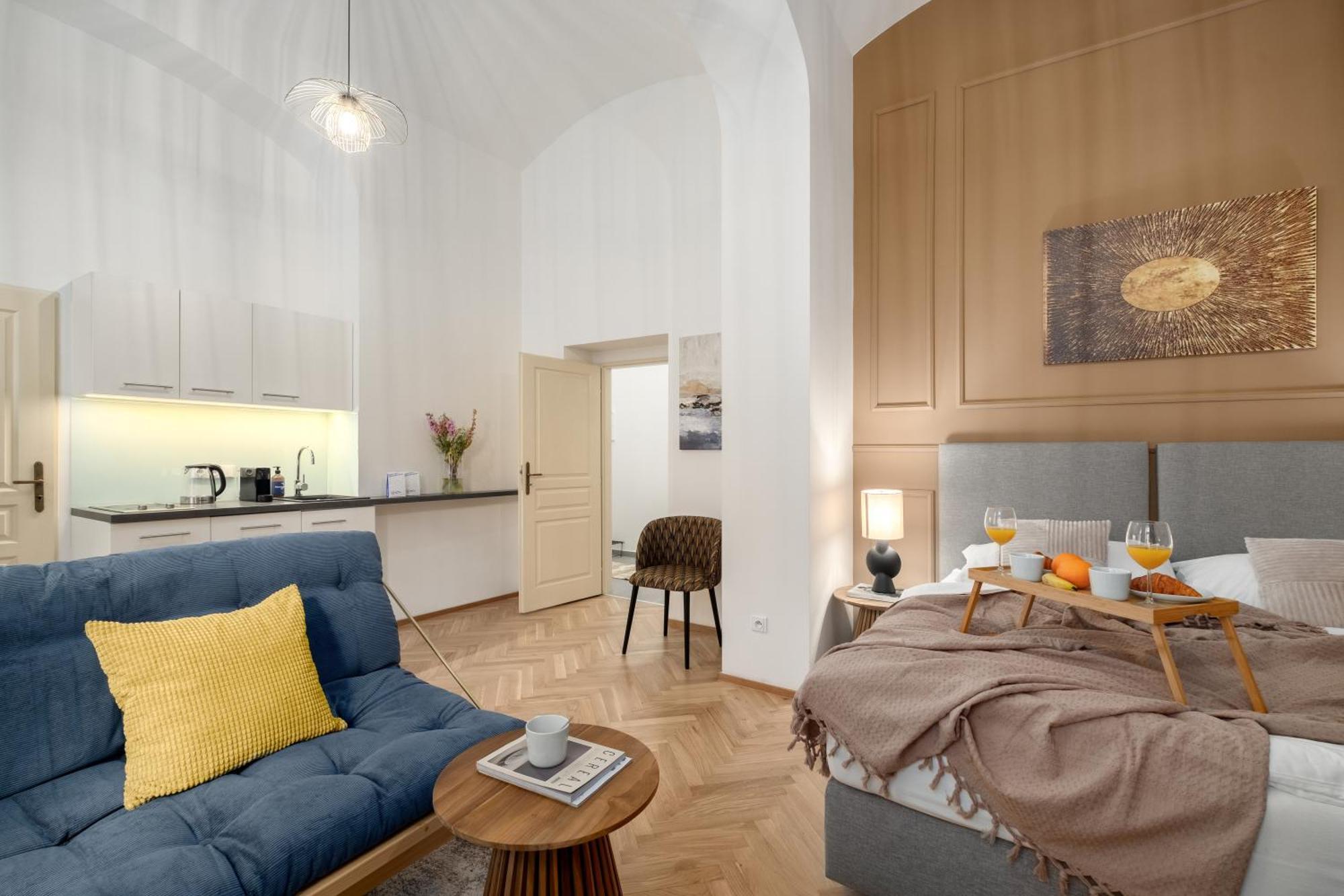Stru House By Prague Days - Luxurious Apartments Next To National Theatre Exterior photo