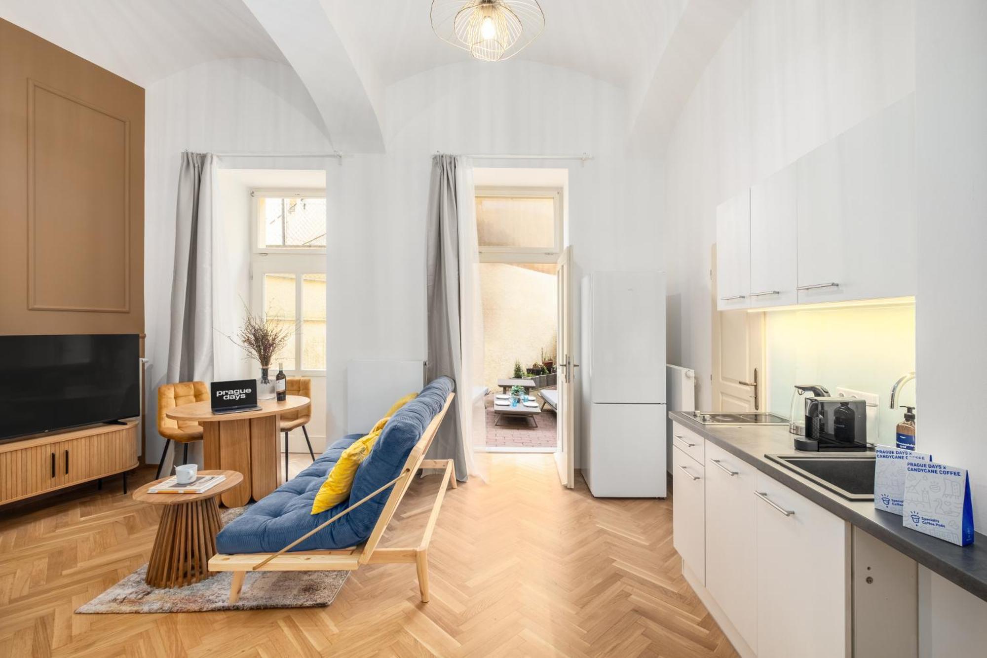Stru House By Prague Days - Luxurious Apartments Next To National Theatre Exterior photo